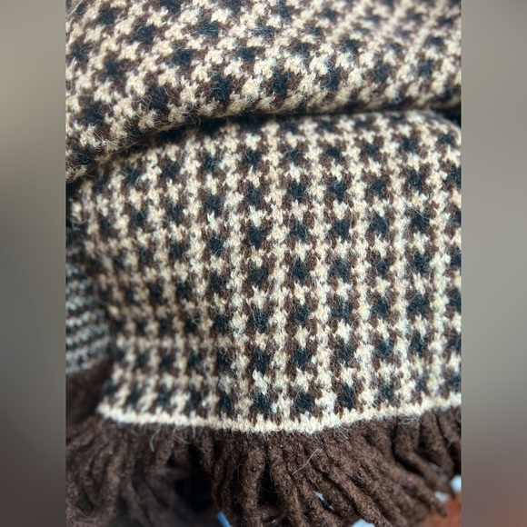 ZARA FRINGED KNIT JACQUARD CAPE - Picture 15 of 16